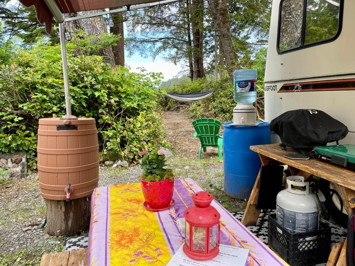 מלון אוקלולט So Damn Lucky Glamping מראה חיצוני תמונה